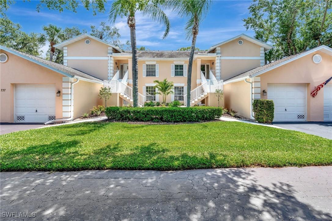 737 Wiggins Lake Dr. #102, Naples, FL 34110