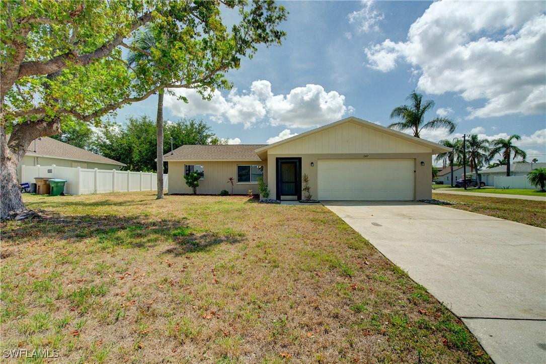 1327 SE 21st Ave., Cape Coral, FL 33990