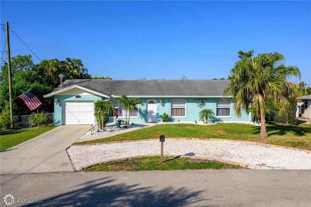 1303 Thompson St., North Fort Myers, FL 33903