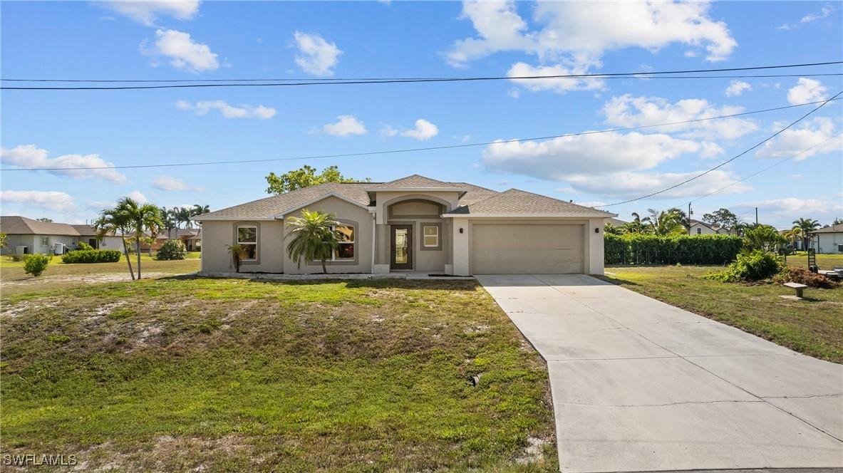 1917 NW 26th Pl., Cape Coral, FL 33993