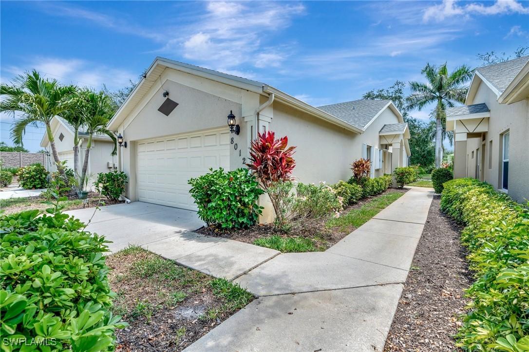 8012 Sivon Way #902, Naples, FL 34119