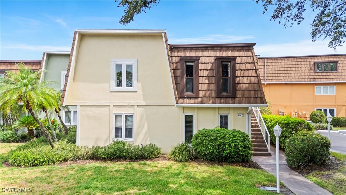 430 Meadowlark Ln. #430B, Naples, FL 34105