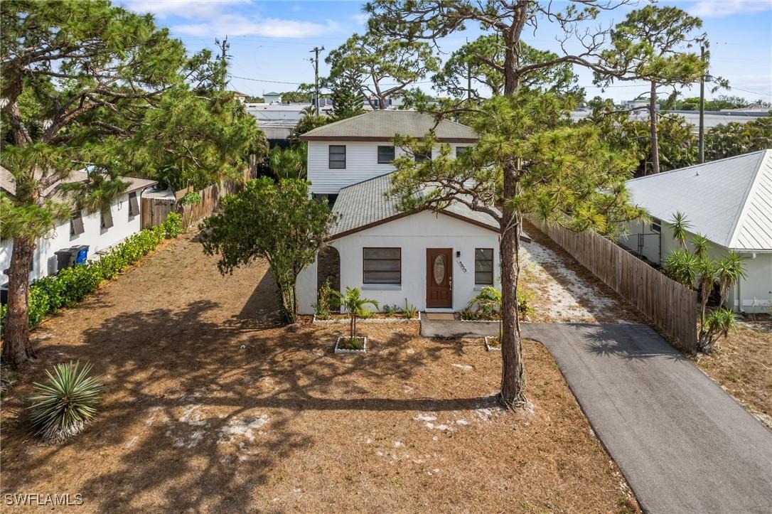 9025 Somerset Ln., Bonita Springs, FL 34135