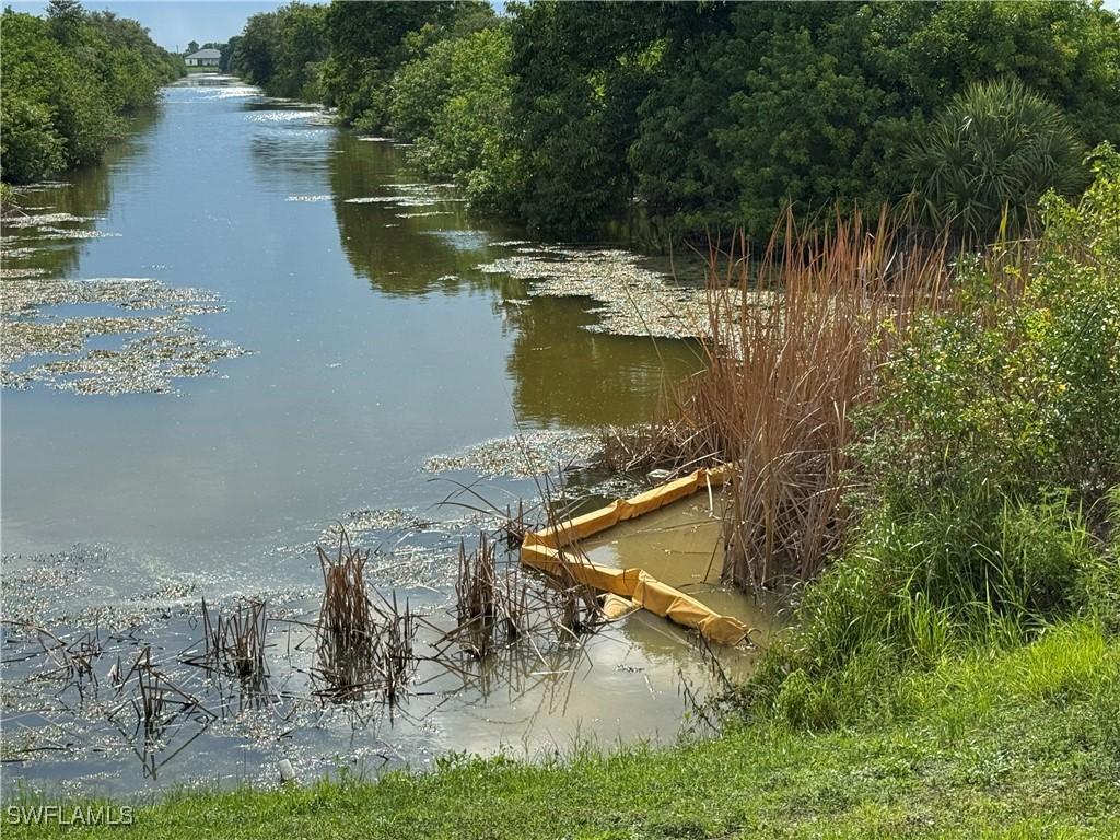 1526 NE 13th Ave., Cape Coral, FL 33909