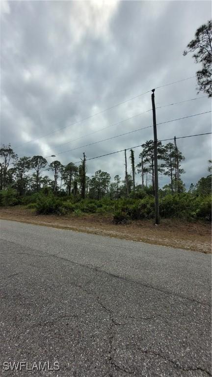 1003 Louis Ave., Lehigh Acres, FL 33392