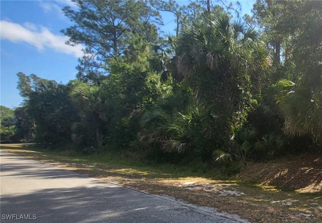 5th St., Naples, FL 34120