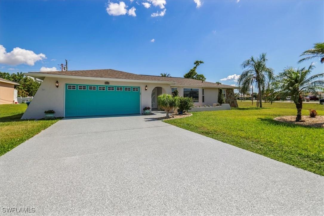 206 SE 45th Ter., Cape Coral, FL 33904