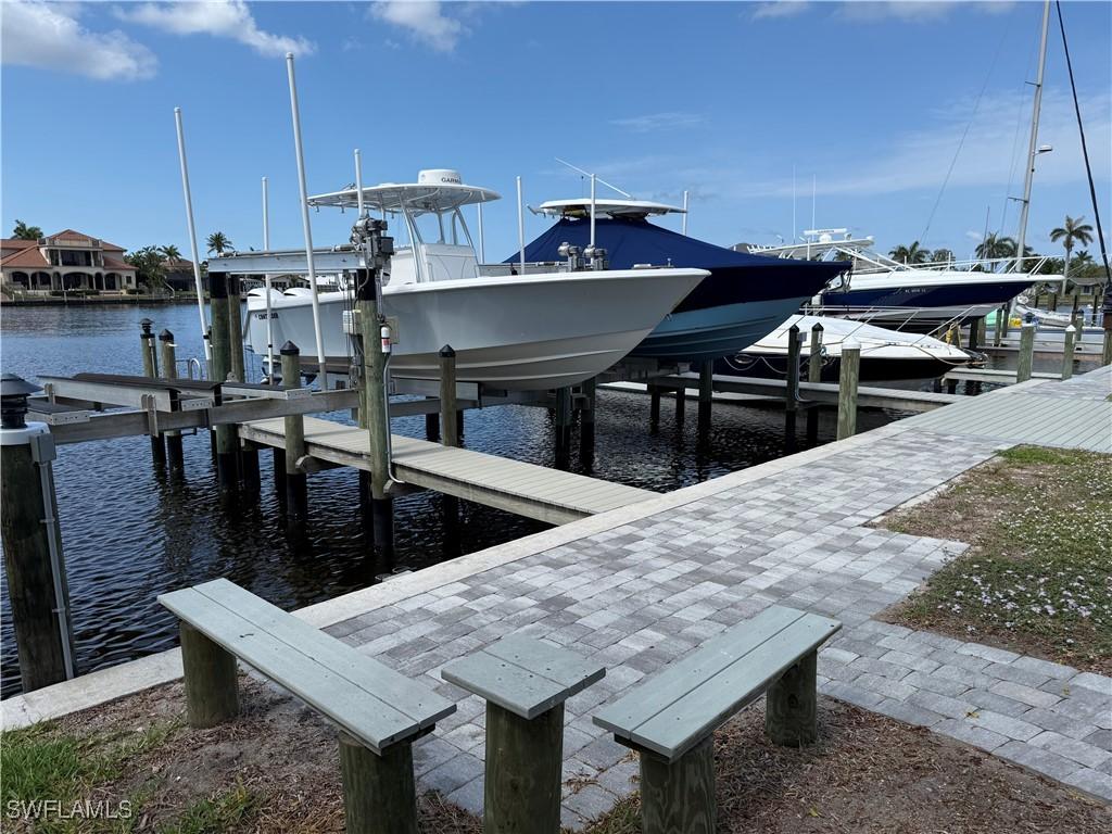 1730 Bikini Ct., Cape Coral, FL 33904
