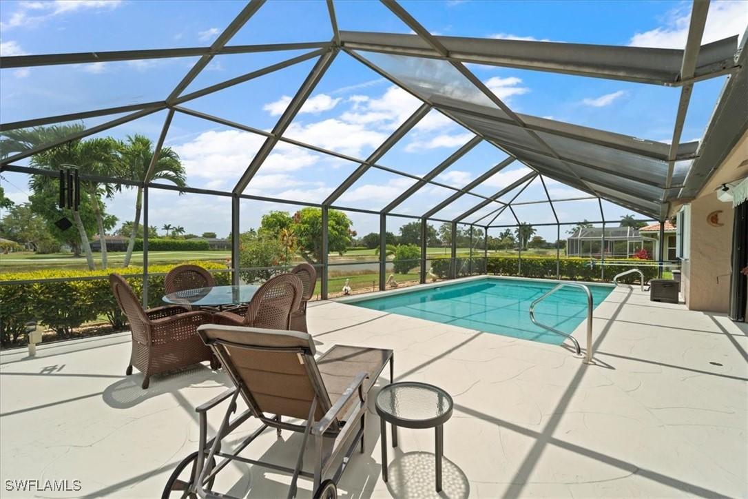 250 Torrey Pines Point, Naples, FL 34113