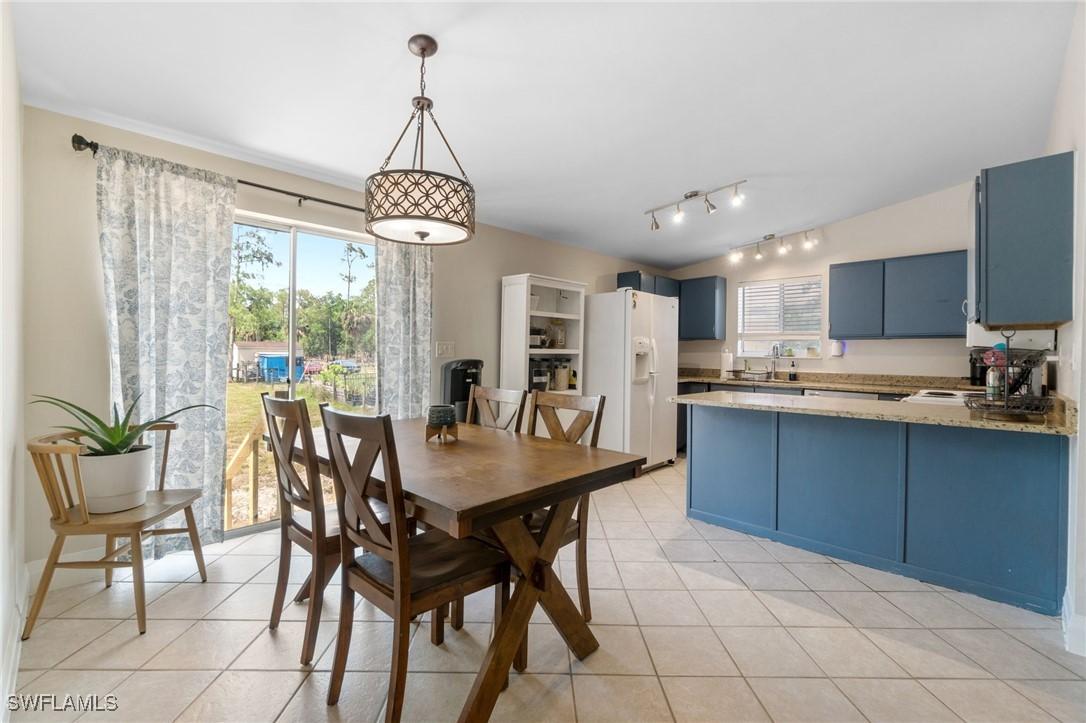 3321 Golden Gate Blvd., Naples, FL 34120