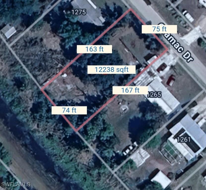 1271 Gramac Dr., North Fort Myers, FL 33917