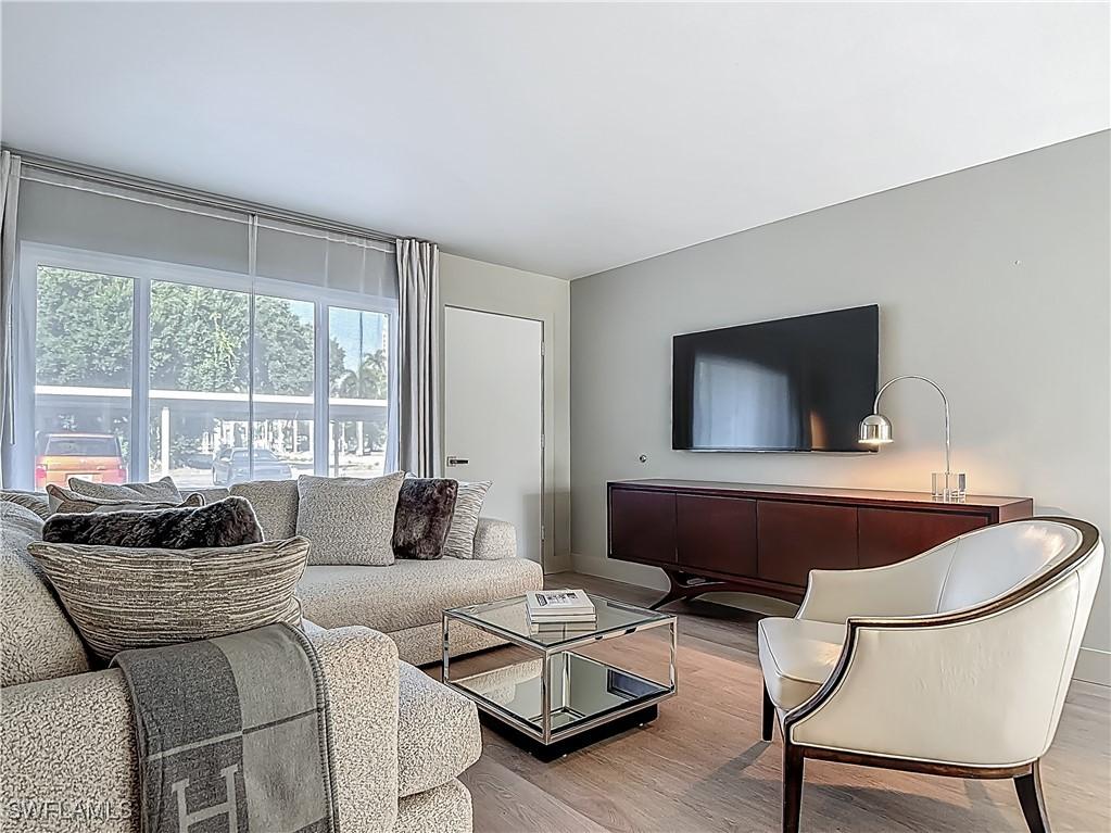 2544 W 1st St. #102, Fort Myers, FL 33901