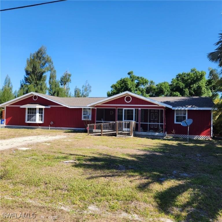 245 Hubbard Ave., North Fort Myers, FL 33917