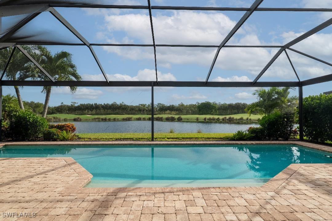 8880 Savona Ct., Naples, FL 34119