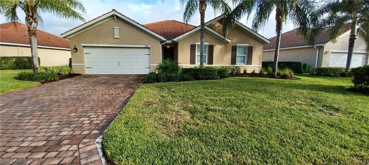 3094 Apple Blossom Dr., Alva, FL 33920