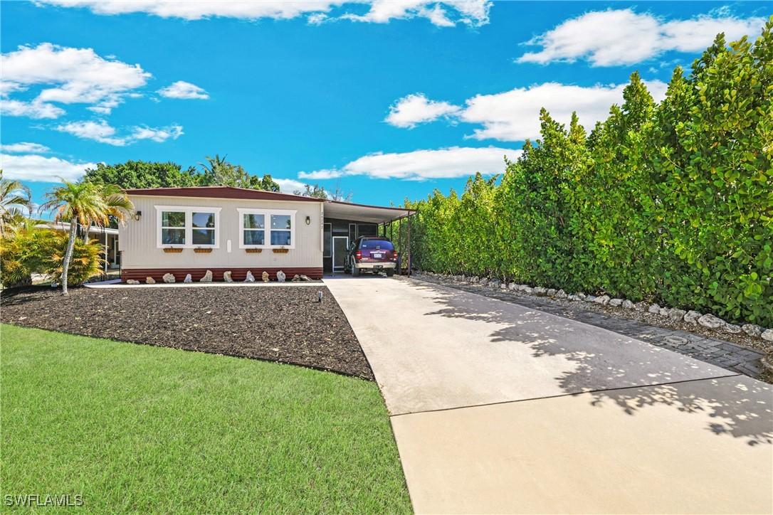 26202 Duchess Ln., Bonita Springs, FL 34135