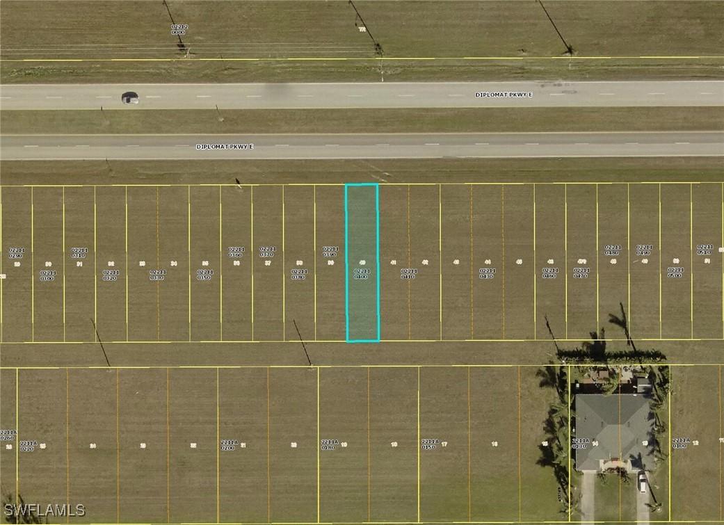 2016 Diplomat Pkwy., Cape Coral, FL 33909