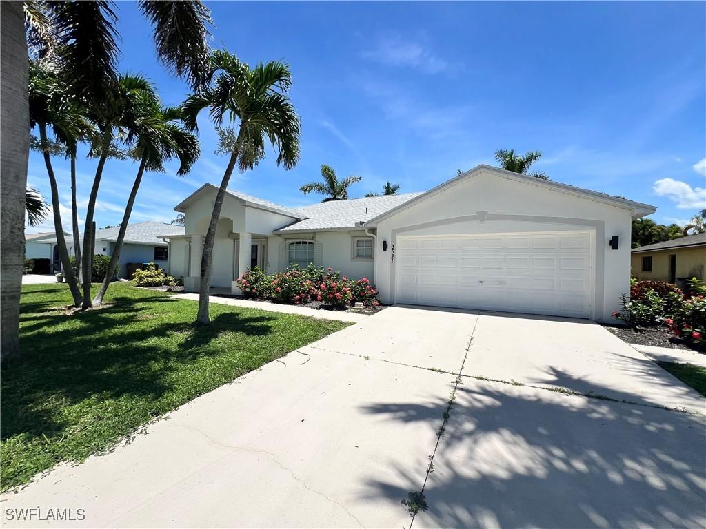 3521 SE Santa Barbara Pl., Cape Coral, FL 33914