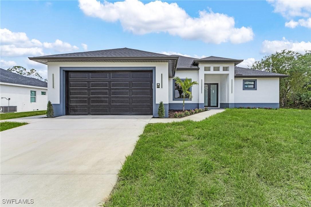 634 Raintree St., Lehigh Acres, FL 33974