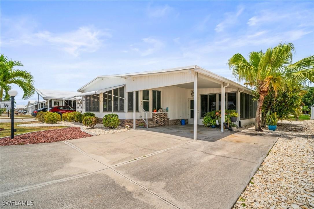 9853 Sugarberry Way, Fort Myers, FL 33905