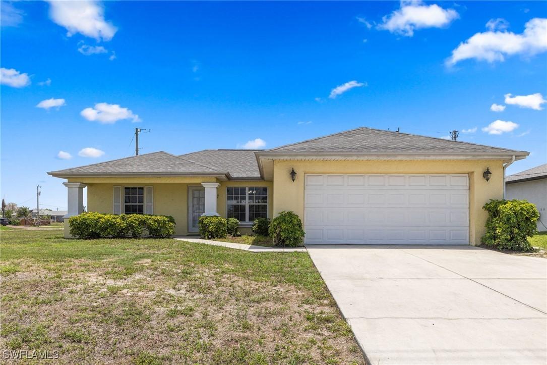 706 Kismet Pkwy., Cape Coral, FL 33909