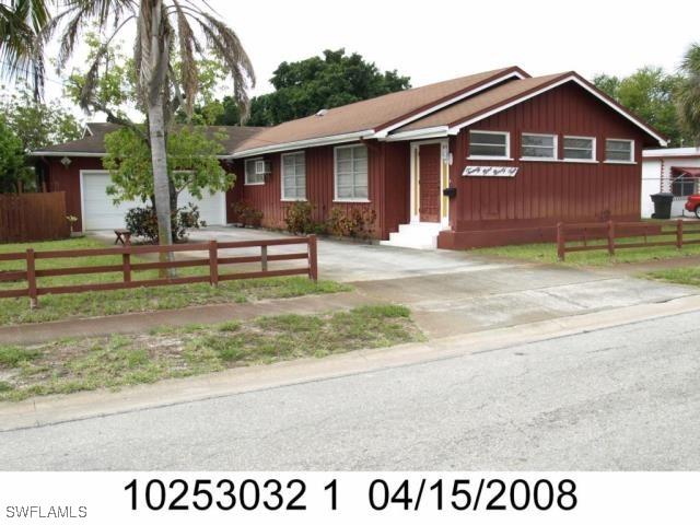 2994 Price Ave., Fort Myers, FL 33916