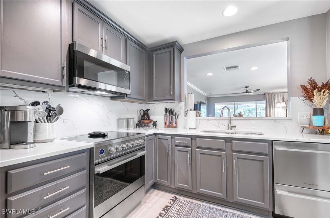 8661 Querce Ct., Naples, FL 34114