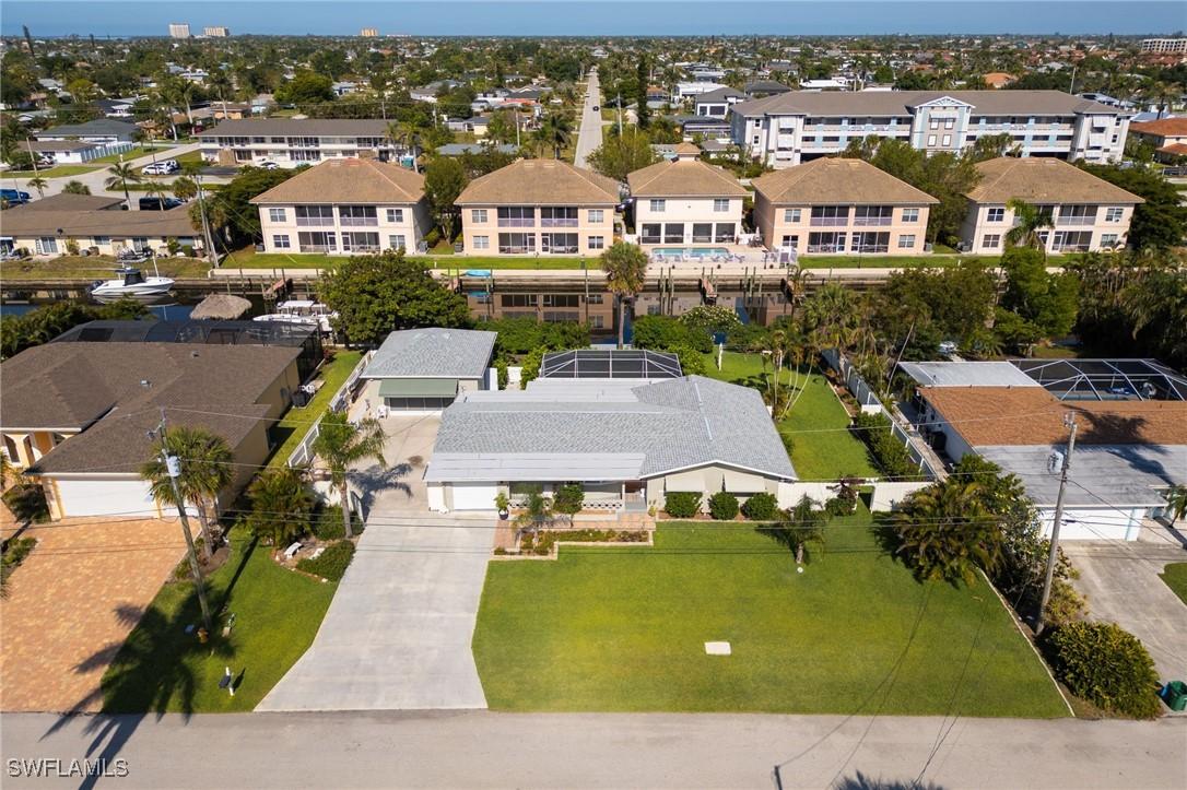 5128 York Ct., Cape Coral, FL 33904