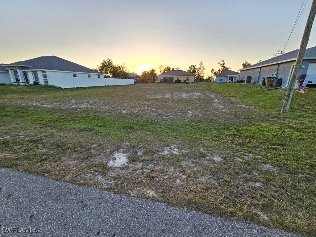 3806 NE 23rd Pl., Cape Coral, FL 33909