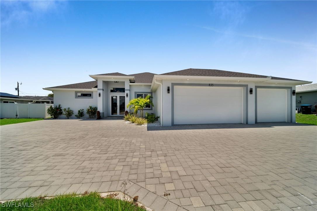 835 NE 7th Ave., Cape Coral, FL 33909