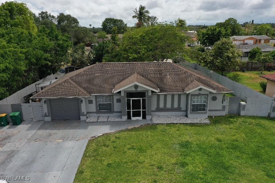 2063 50th Ter., Naples, FL 34116