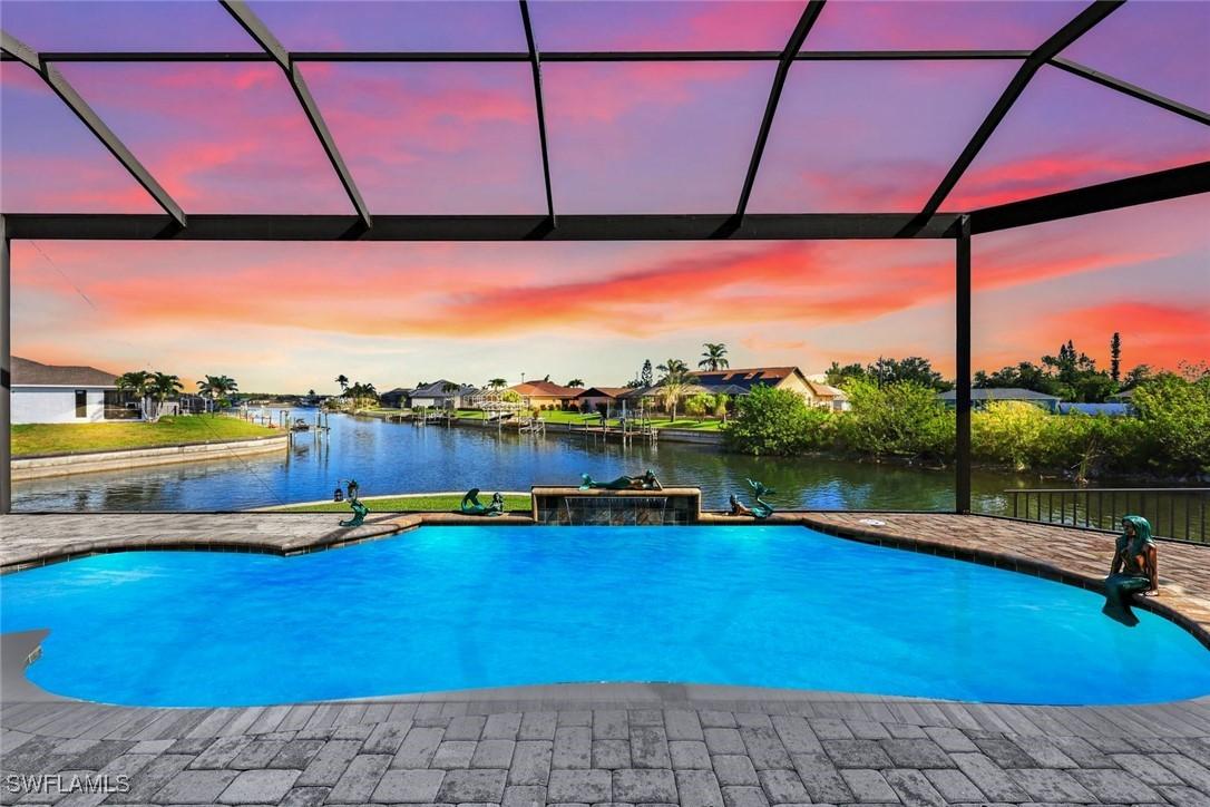 225 SW 12th Ter., Cape Coral, FL 33991