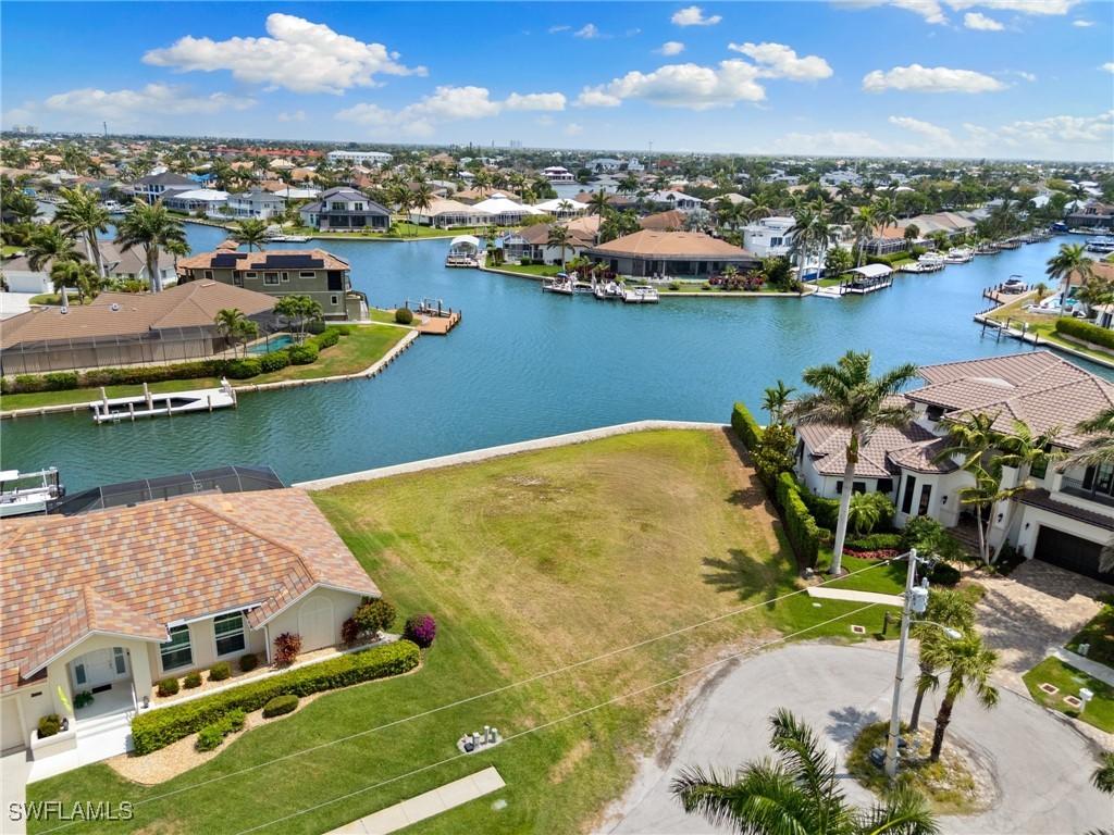 1178 Lighthouse Ct., Marco Island, FL 34145