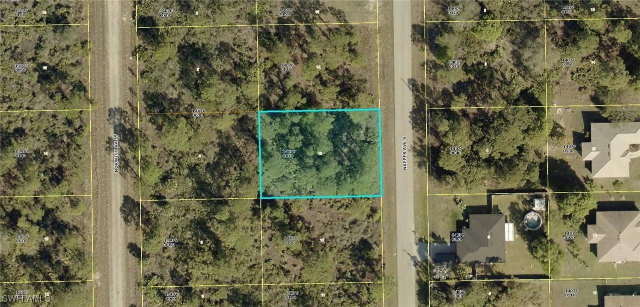 236 Napper Ave., Lehigh Acres, FL 33974