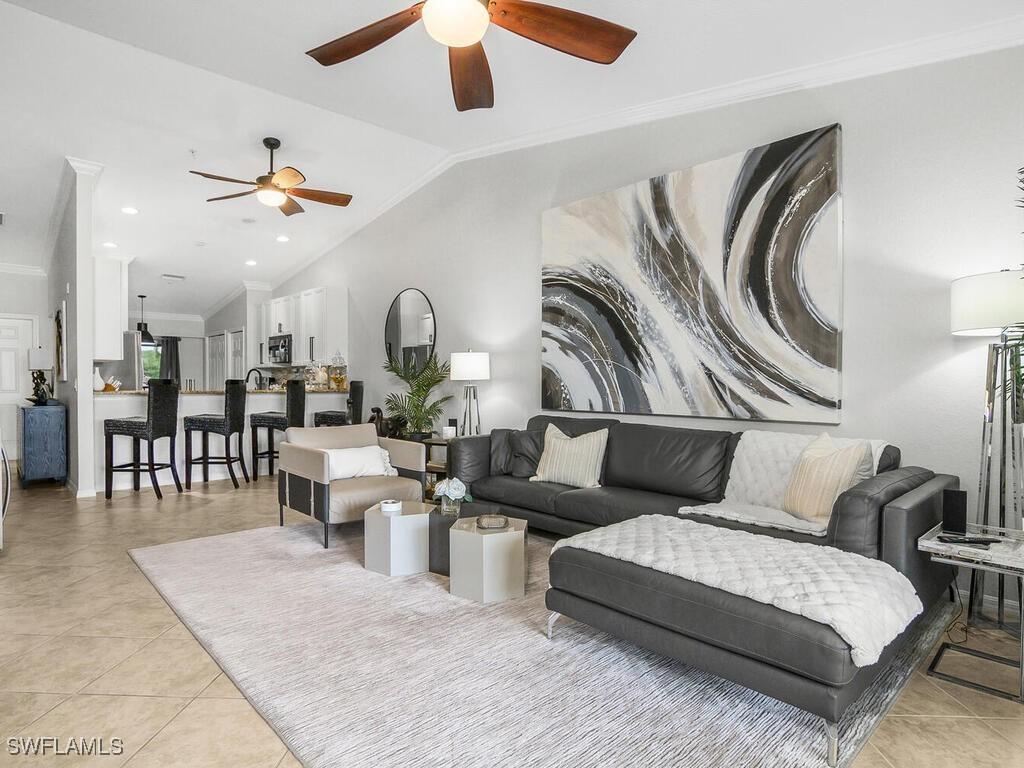 10230 Heritage Bay Blvd. #425, Naples, FL 34120