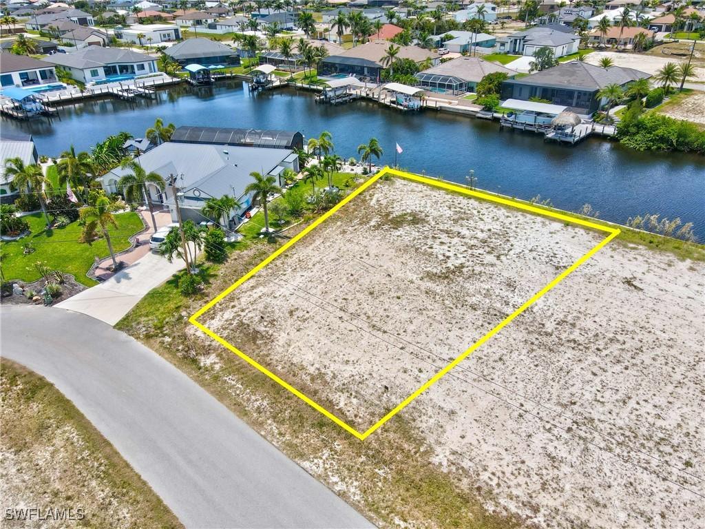 104 NW 37th Pl., Cape Coral, FL 33993