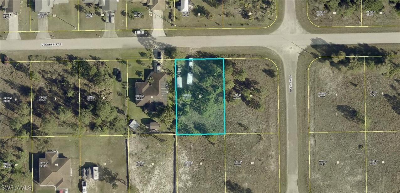 1226 Delores St., Lehigh Acres, FL 33974