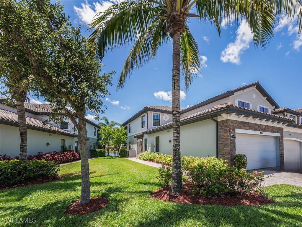 9469 Casoria Ct. #101, Naples, FL 34113
