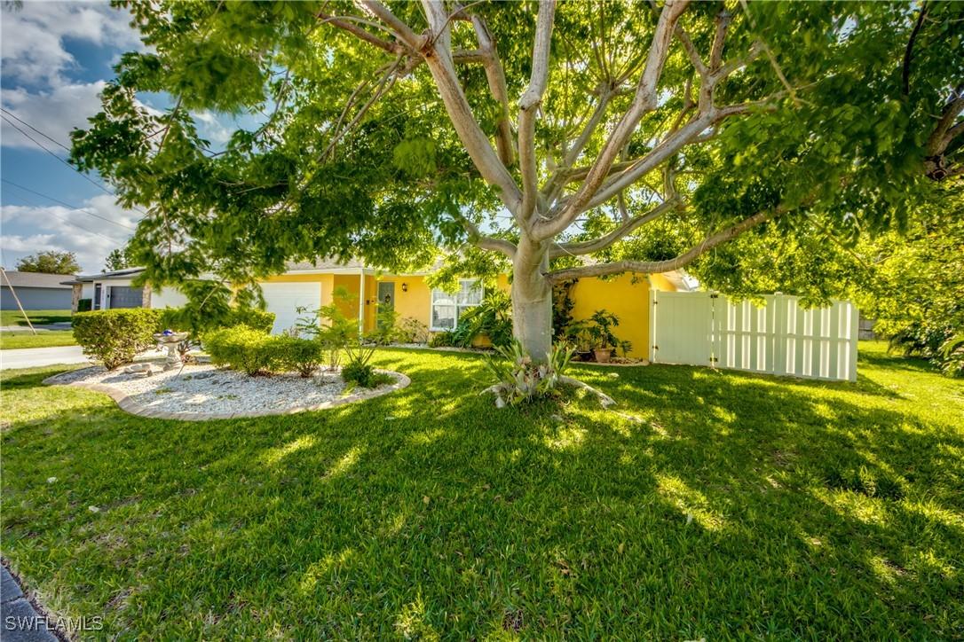 5905 Untermeyer Ct., North Fort Myers, FL 33903