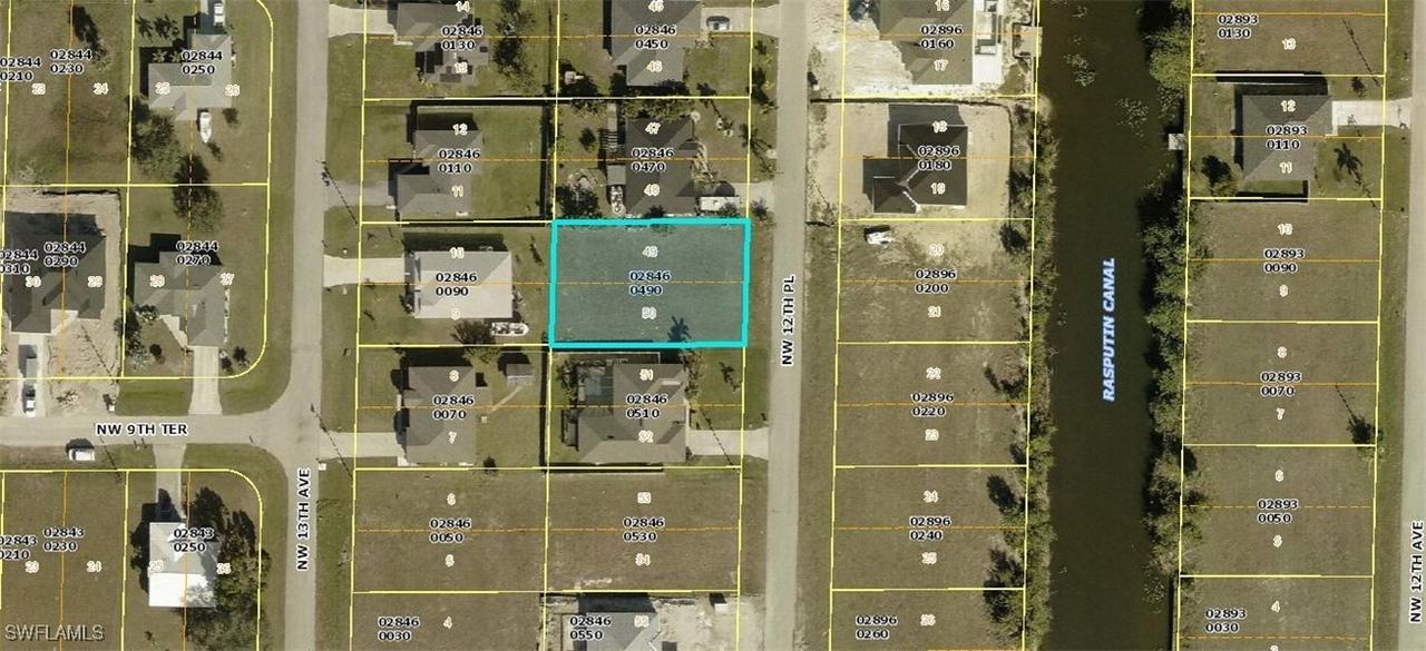 916 NW 12th Pl., Cape Coral, FL 33993