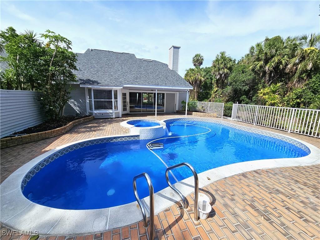 1431 Monarch Cir. #B8, Naples, FL 34116
