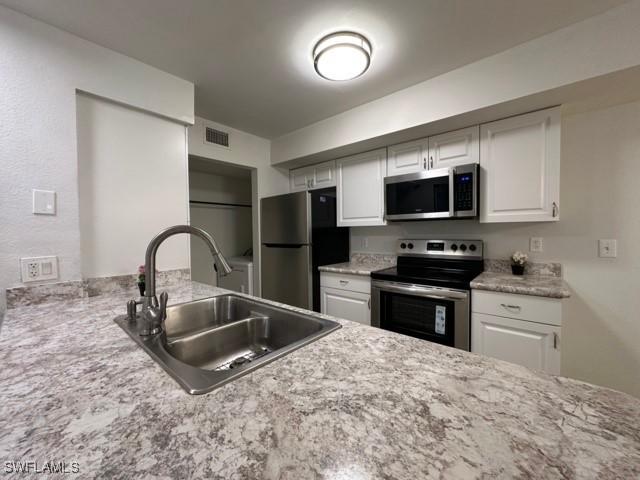 2130 Arbour Walk Cir. #2717, Naples, FL 34109