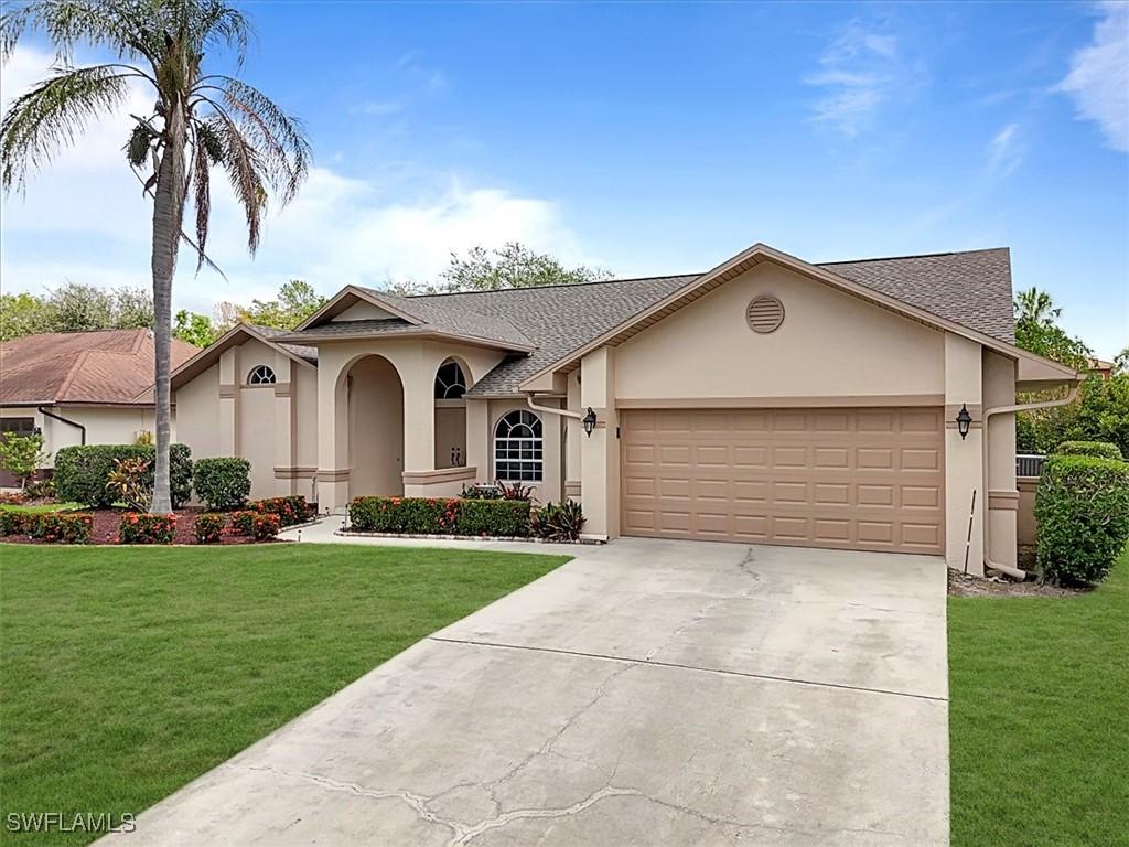 6935 Highland Park Cir., Fort Myers, FL 33966