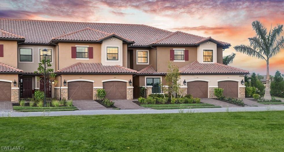 15320 Lucerna St. #203, Naples, FL 34114