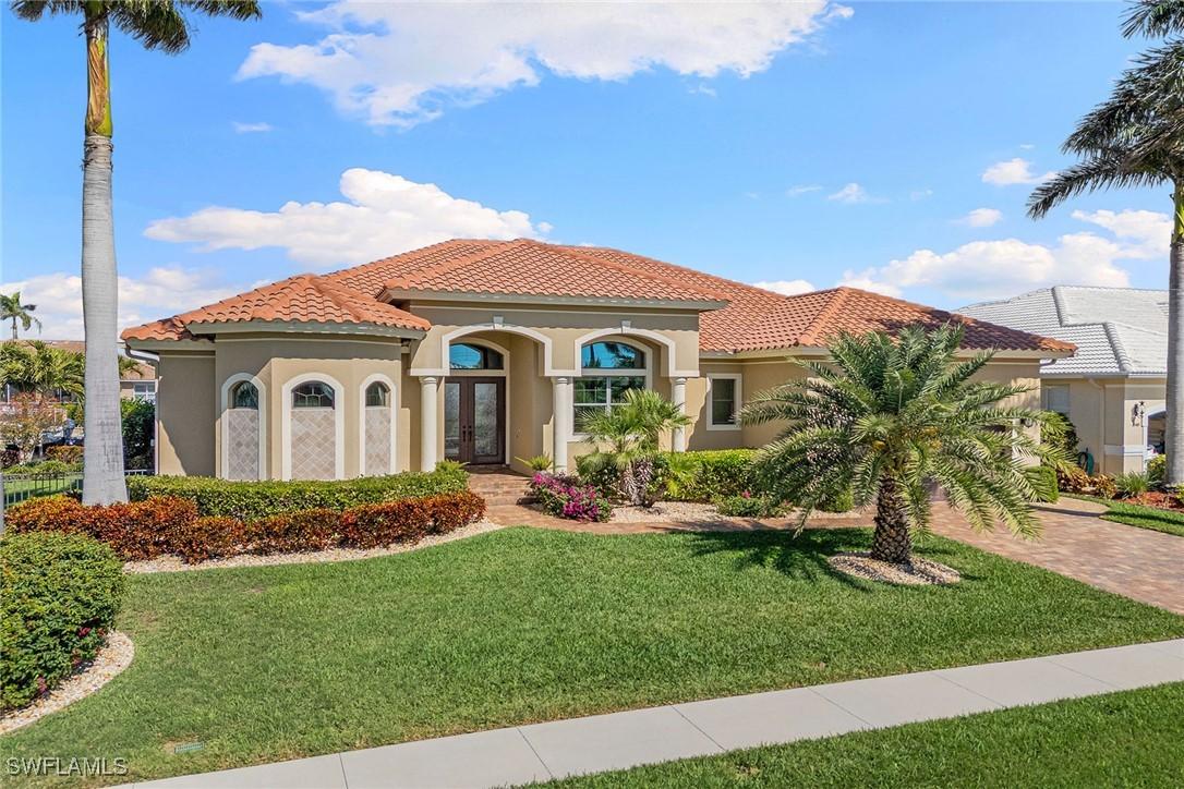 1544 Kingston Ct., Marco Island, FL 34145