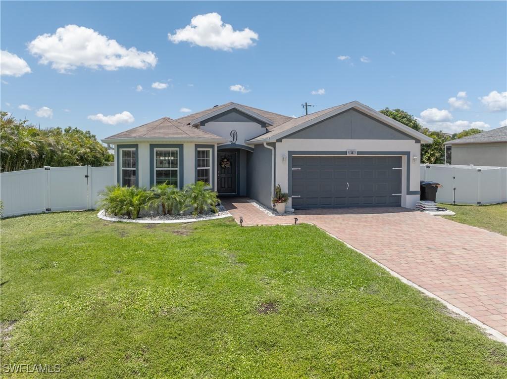 18 SW 19th Ter., Cape Coral, FL 33991