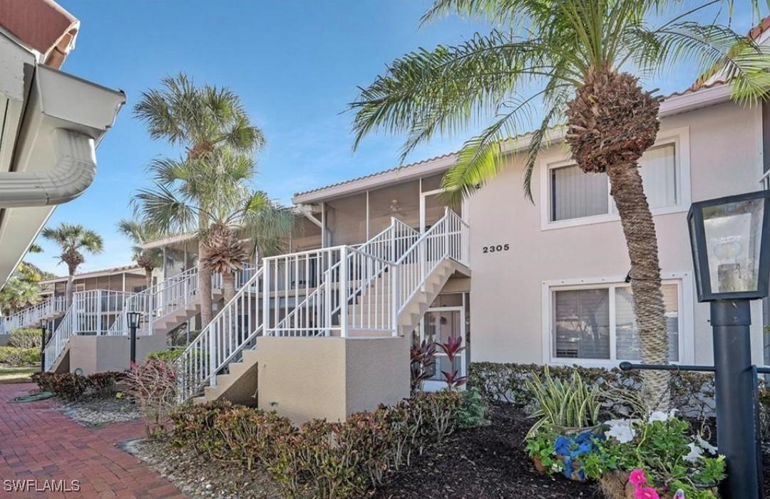 2305 Hidden Lake Dr. #3704, Naples, FL 34112