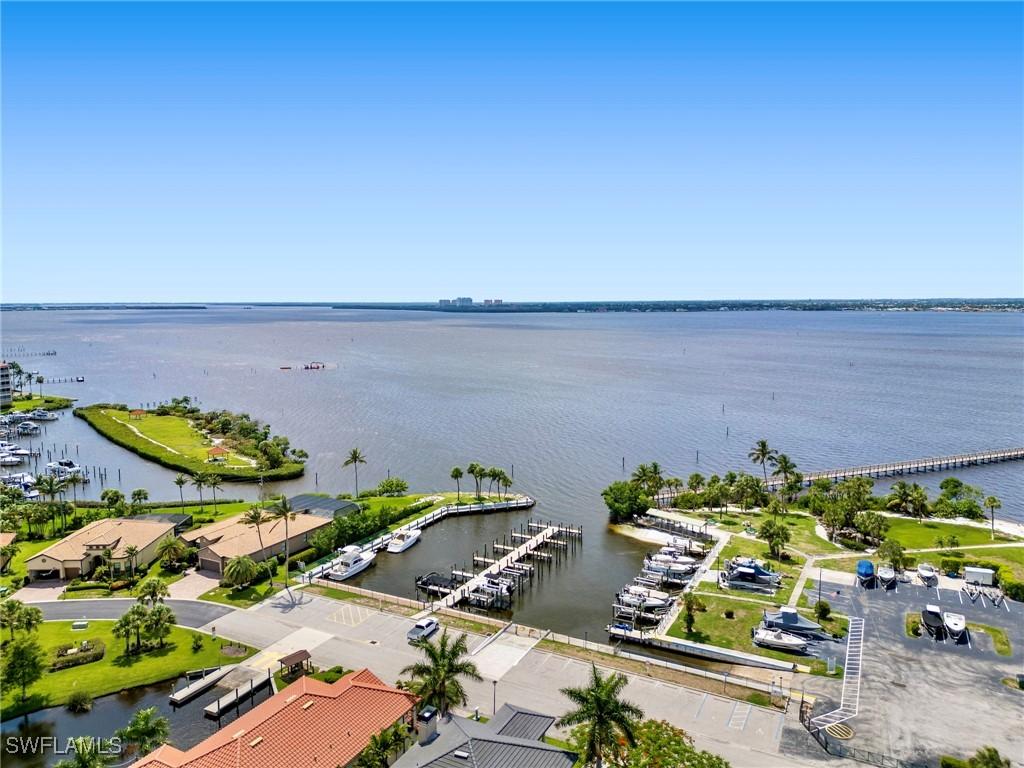 11921 Seabreeze Cove Ln. #104, Fort Myers, FL 33908
