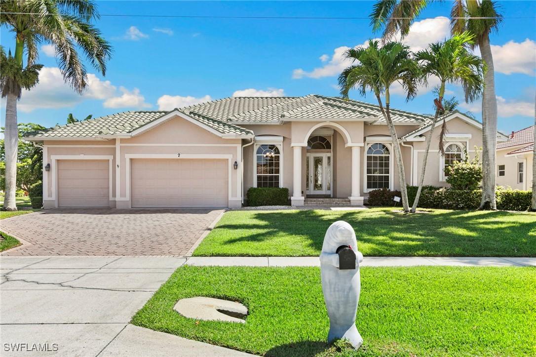 7 Blue Hill Ct., Marco Island, FL 34145