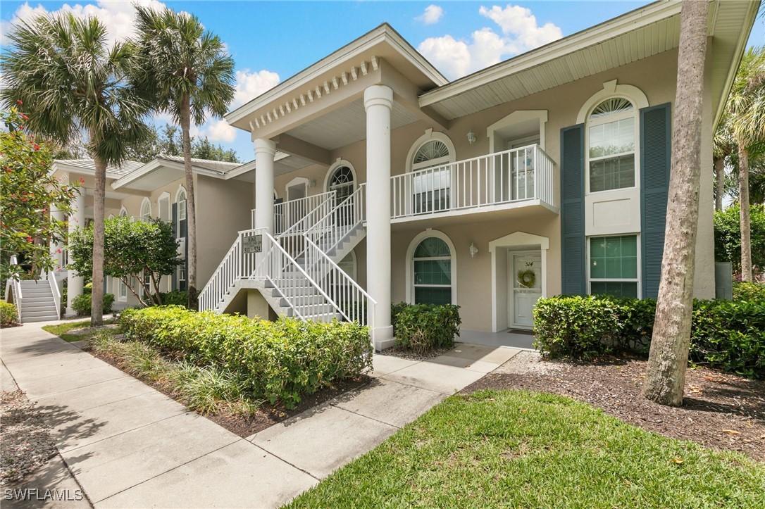 8161 Twelve Oaks Cir. #512, Naples, FL 34113